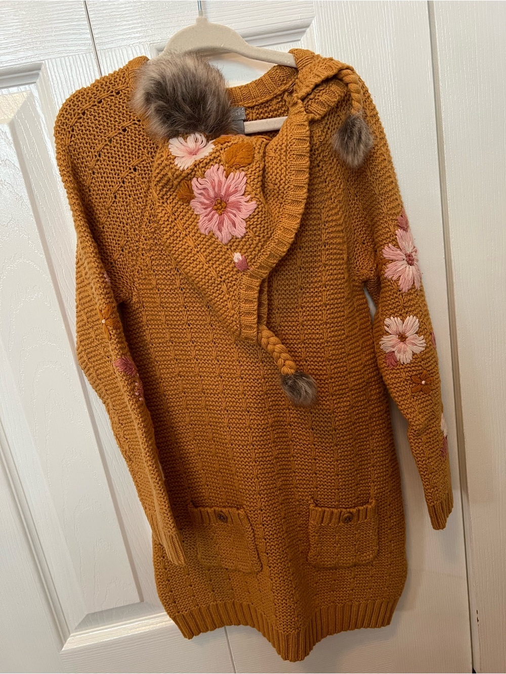 Tahari Mustard Embroidered Floral Knit Sweater Dress with matching hat - Size 4T